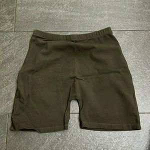 Brandy Melville brown biker shorts
